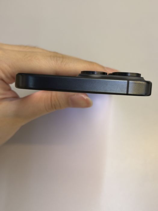 iPhone 15 Pro Max · 5/9