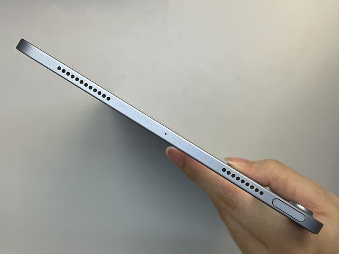 iPad Air (4th Gen 2020) Wi-fi · 5/7