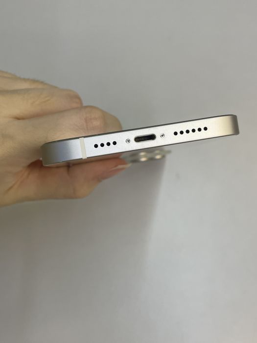 iPhone 14 Plus · 4/9
