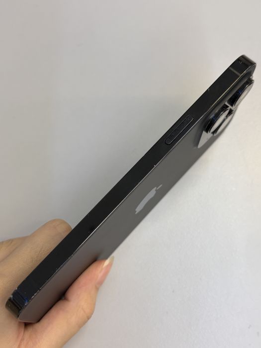 iPhone 14 Pro Max · 3/9