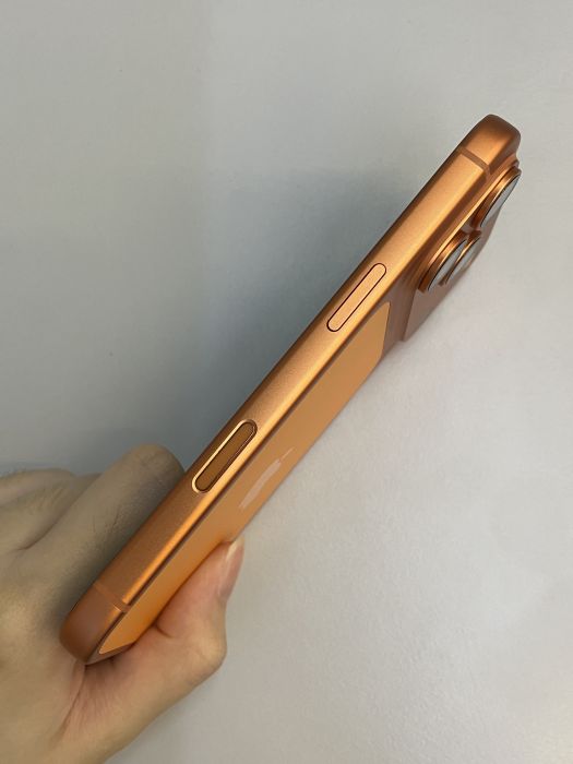 iPhone 17 Pro · 3/9