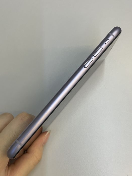 iPhone 11 · 2/9