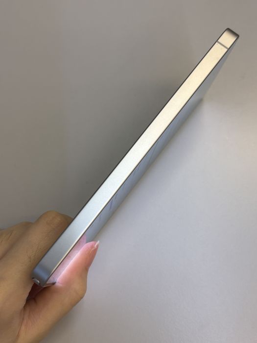Samsung Galaxy S26 Ultra · 2/8