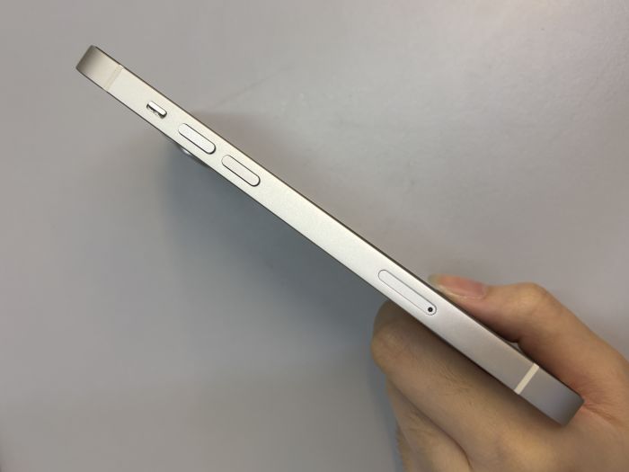 iPhone 14 Plus · 2/9