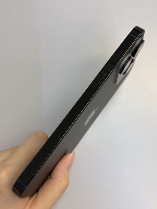 iPhone 14 Pro Max · 3/9