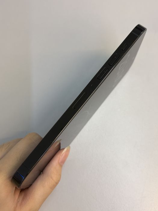 iPhone 14 Pro Max · 2/9