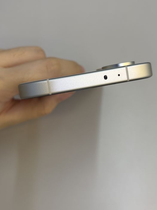 POCO X8 Pro · 5/7
