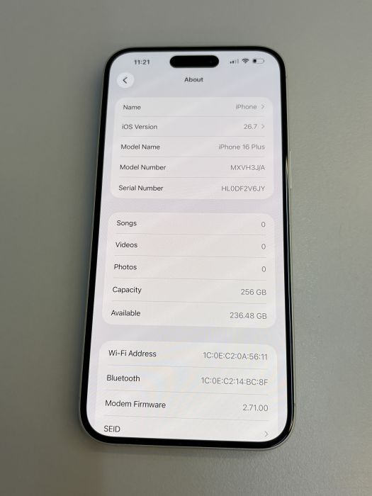 iPhone 16 Plus · 8/9