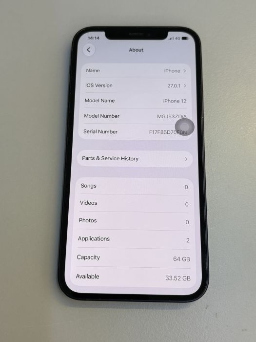 iPhone 12 · 7/10