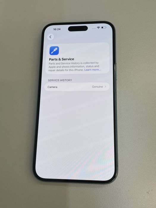 iPhone 16 Plus · 8/10