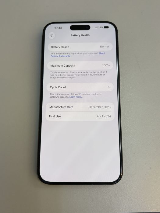 iPhone 15 Pro Max · 8/9