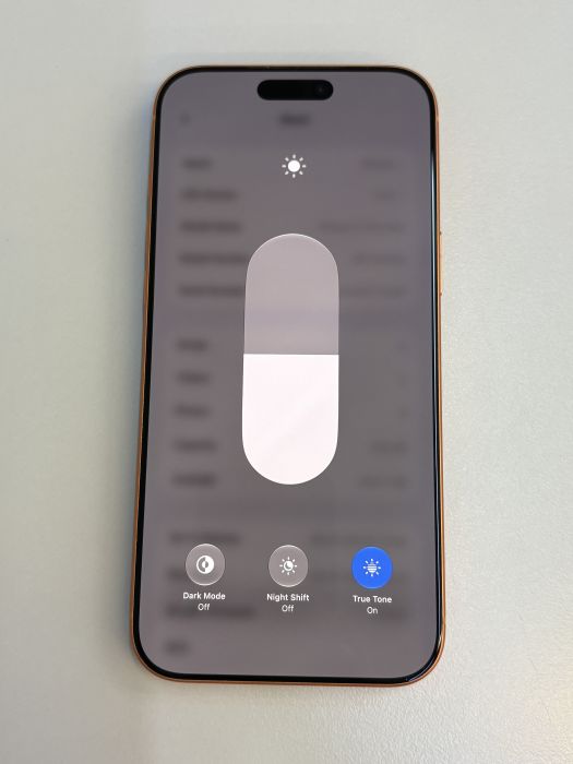 iPhone 17 Pro Max · 6/9