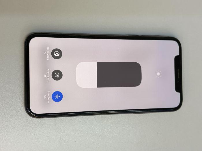 iPhone X · 6/9
