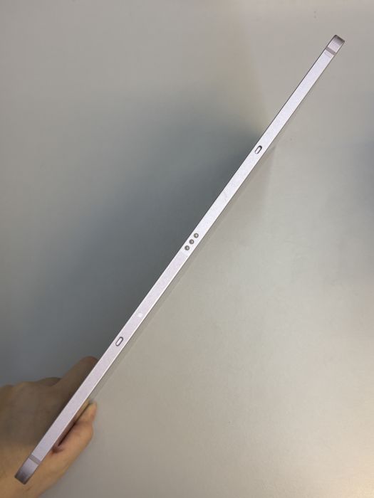 Samsung Galaxy Tab S9 FE+ Wi-fi · 3/7