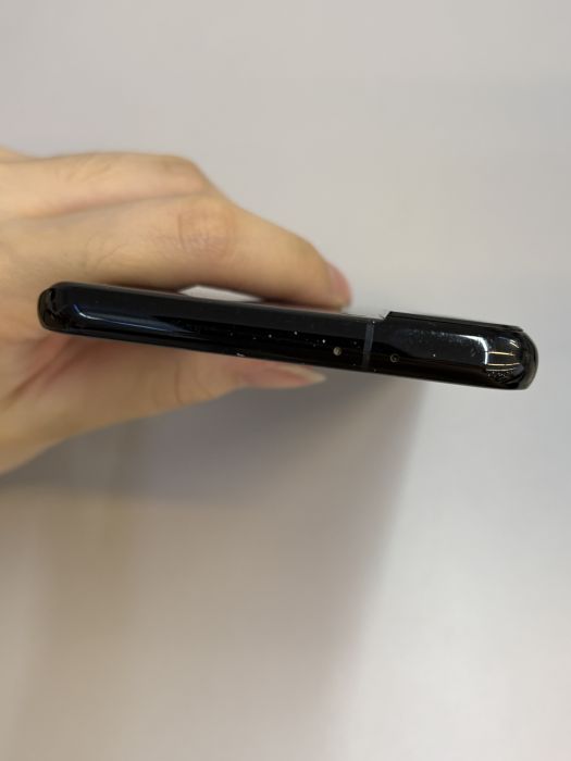 Samsung Galaxy S21+ 5G · 5/7