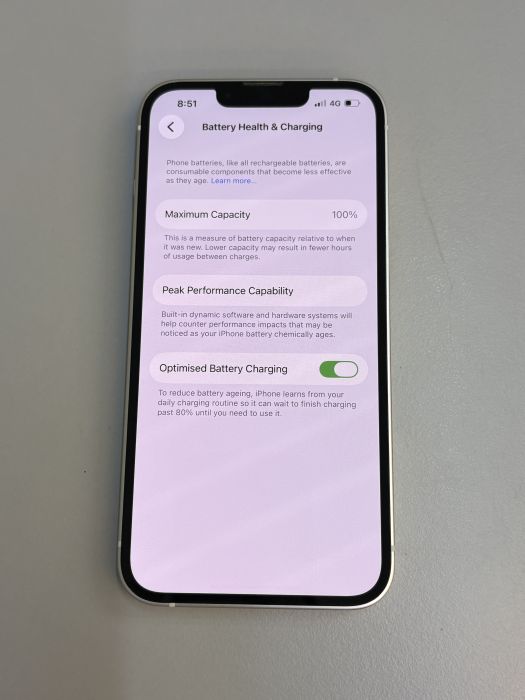 iPhone 13 · 8/9