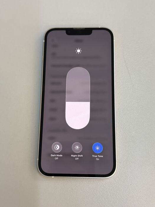 iPhone 13 · 6/9