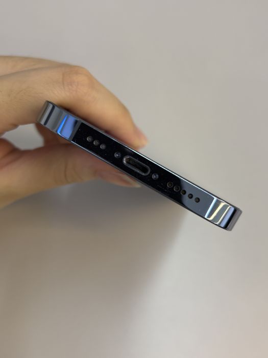 iPhone 13 Pro · 4/9