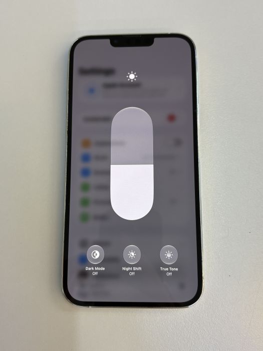 iPhone 13 Pro Max · 6/10