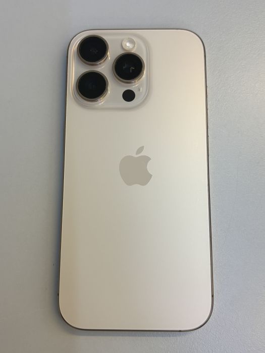 iPhone 16 Pro · 1/9