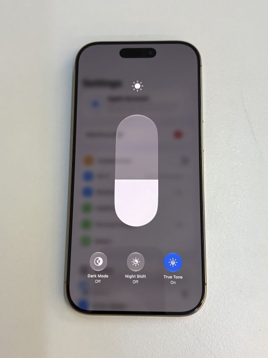 iPhone 16 Pro · 6/9