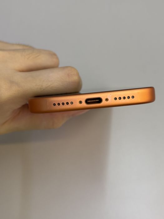 iPhone 17 Pro · 4/9