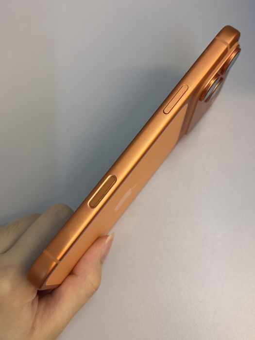 iPhone 17 Pro Max · 3/9