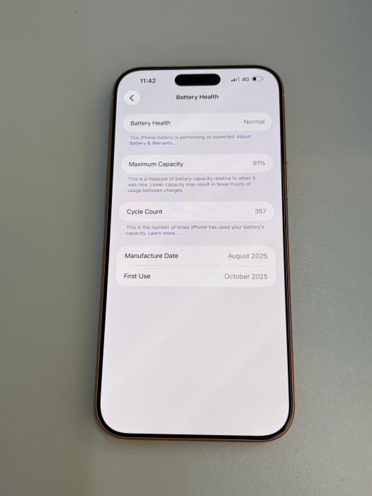 iPhone 17 Pro Max · 8/9