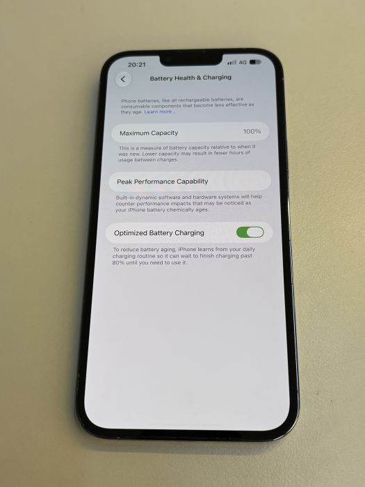 iPhone 13 Pro Max · 8/9
