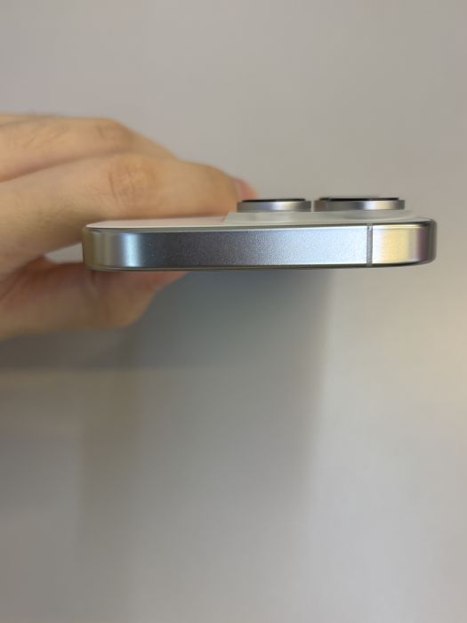 iPhone 16 Pro · 5/9