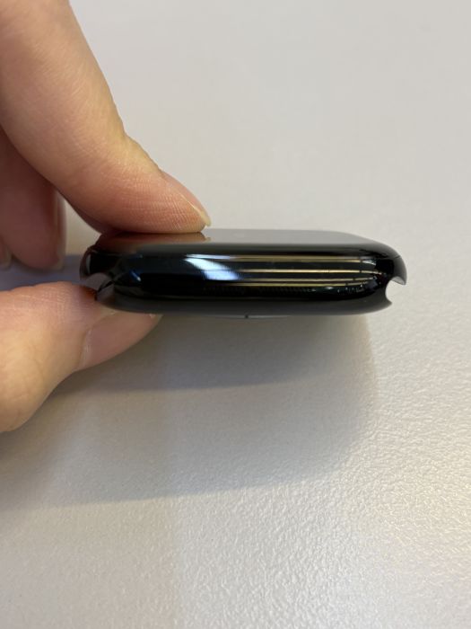 Apple Watch Series 11 46mm GPS · 4/6