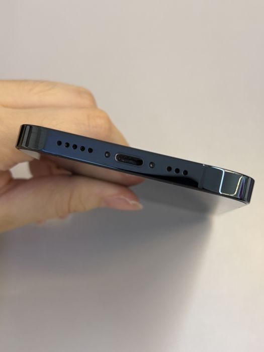 iPhone 12 Pro · 4/9