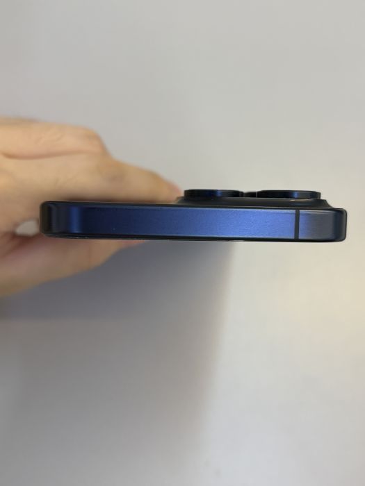 iPhone 15 Pro Max · 5/9
