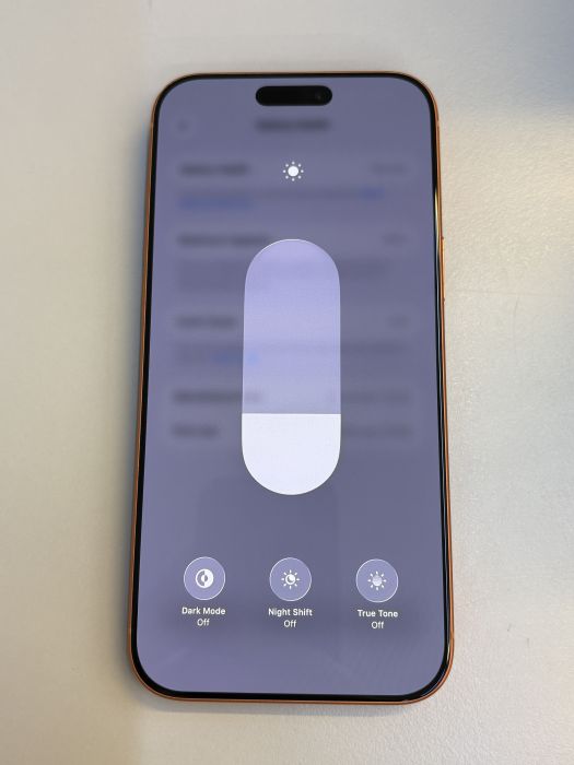 iPhone 17 Pro Max · 6/9