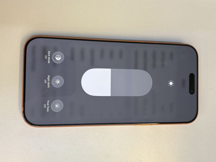 iPhone 17 Pro Max · 6/9