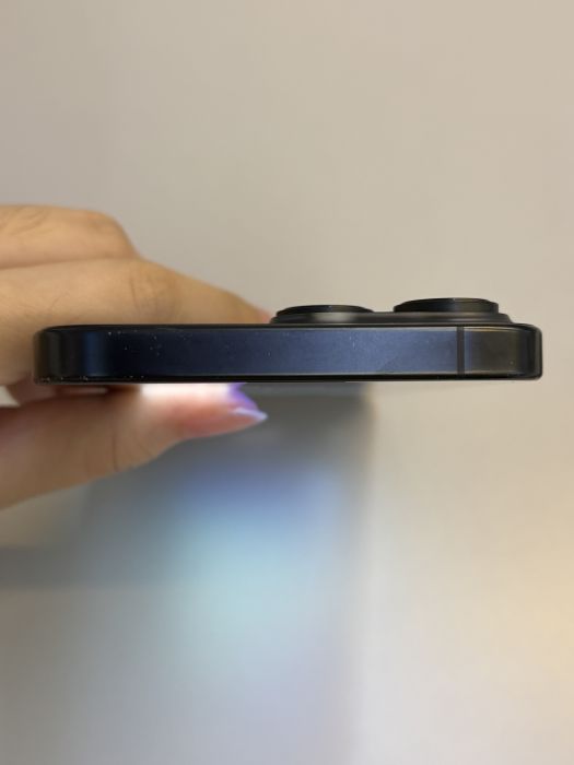 iPhone 16 Pro Max · 5/9