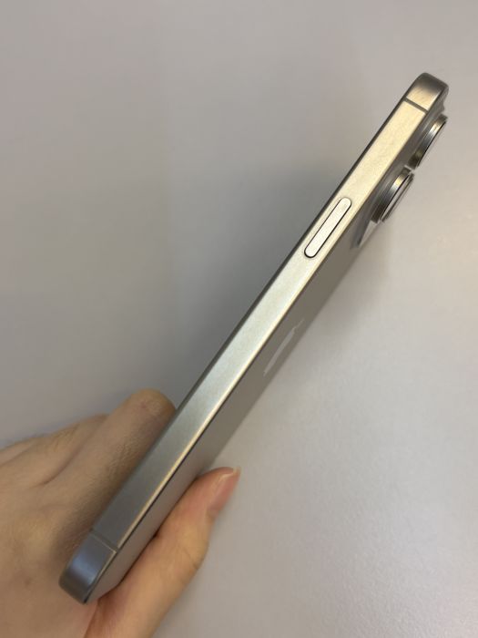 iPhone 15 Pro Max · 3/10