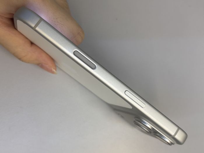 iPhone 17 Pro · 3/10