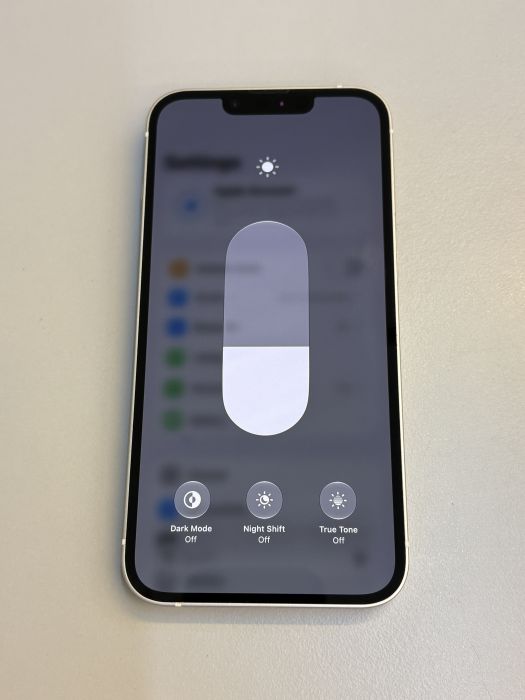iPhone 14 · 6/9