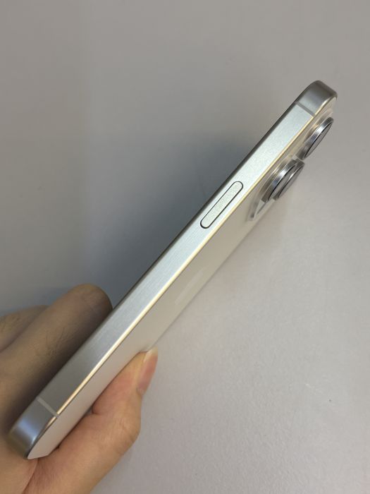 iPhone 15 Pro · 3/9