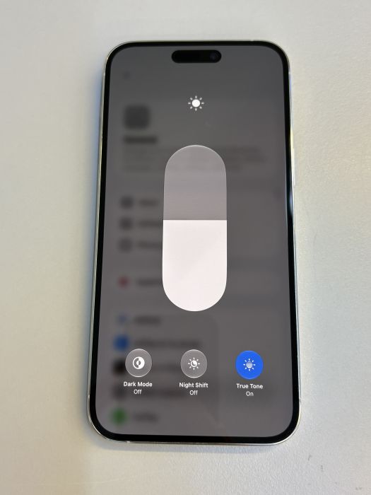 iPhone 14 Pro Max · 6/10