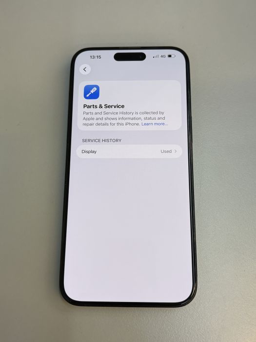 iPhone 15 Pro Max · 8/10