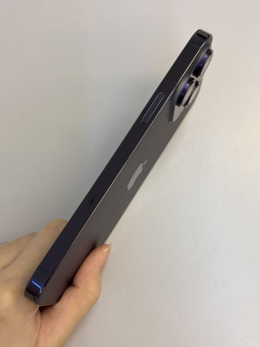 iPhone 14 Pro Max · 3/9