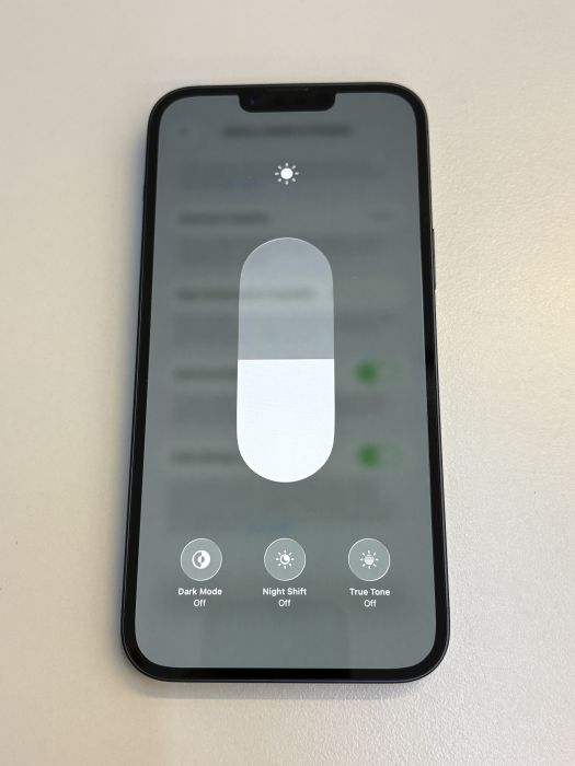 iPhone 14 Plus · 6/9