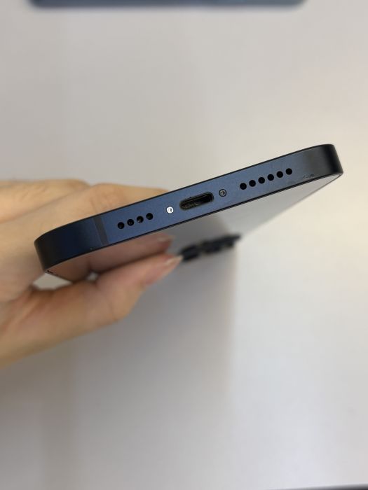 iPhone 14 Plus · 4/9