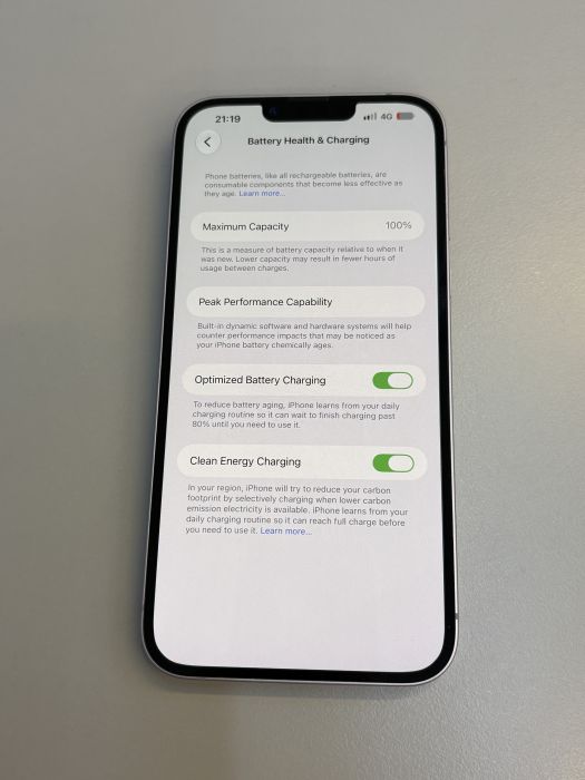 iPhone 14 Plus · 7/10