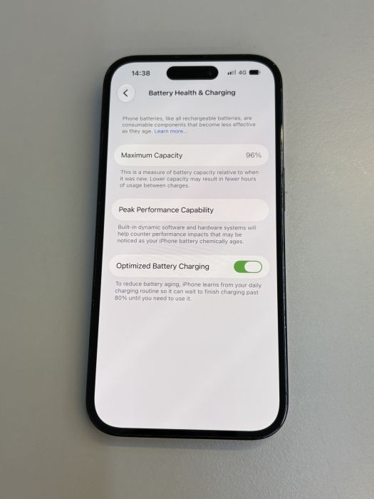 iPhone 14 Pro · 8/9