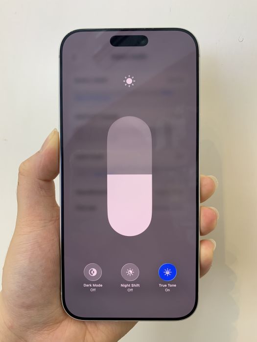 iPhone 17 Pro Max · 8/9