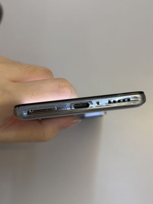 Xiaomi 12T Pro · 4/7