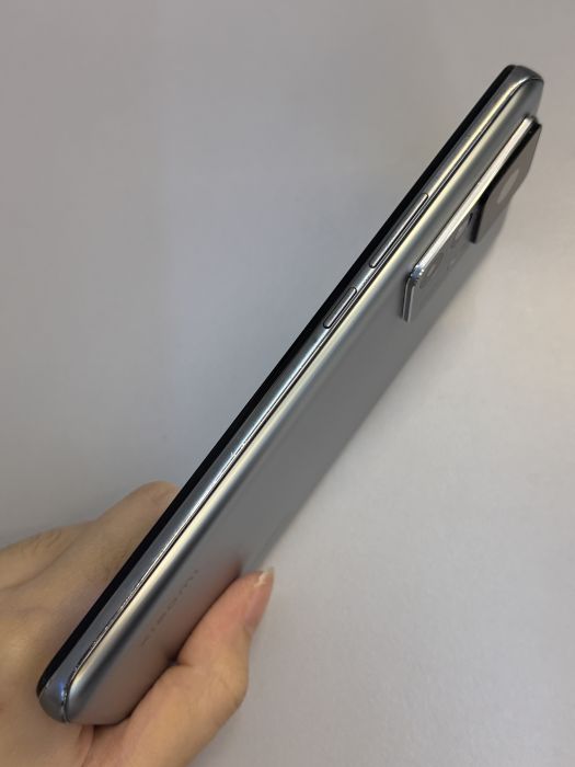 Xiaomi 12T Pro · 3/7